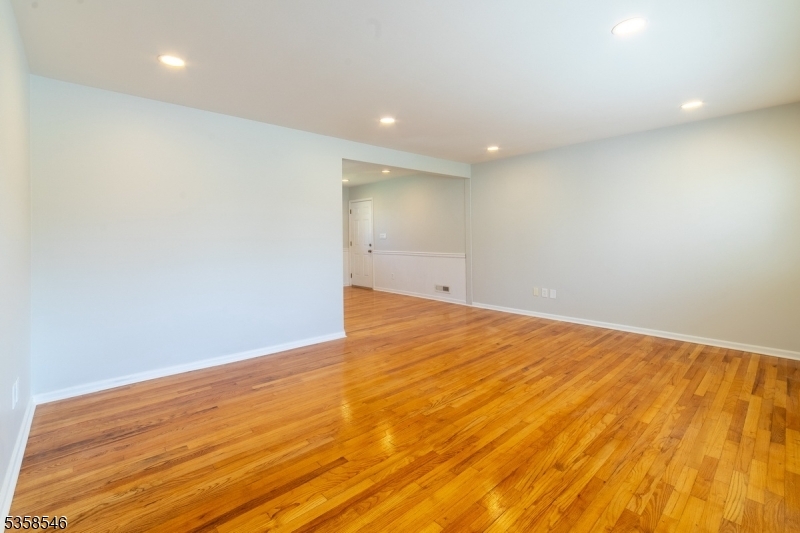 Property Photo: 37 S Cadillac Dr NJ 08876