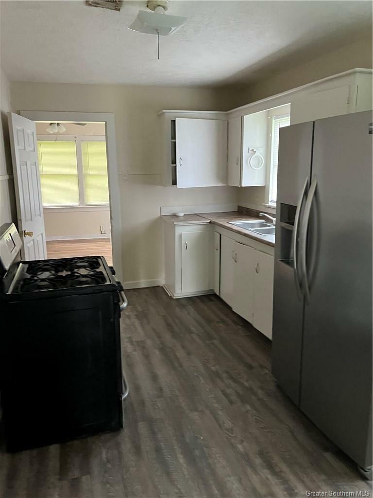 Property Photo: 701 16th Street LA 70601