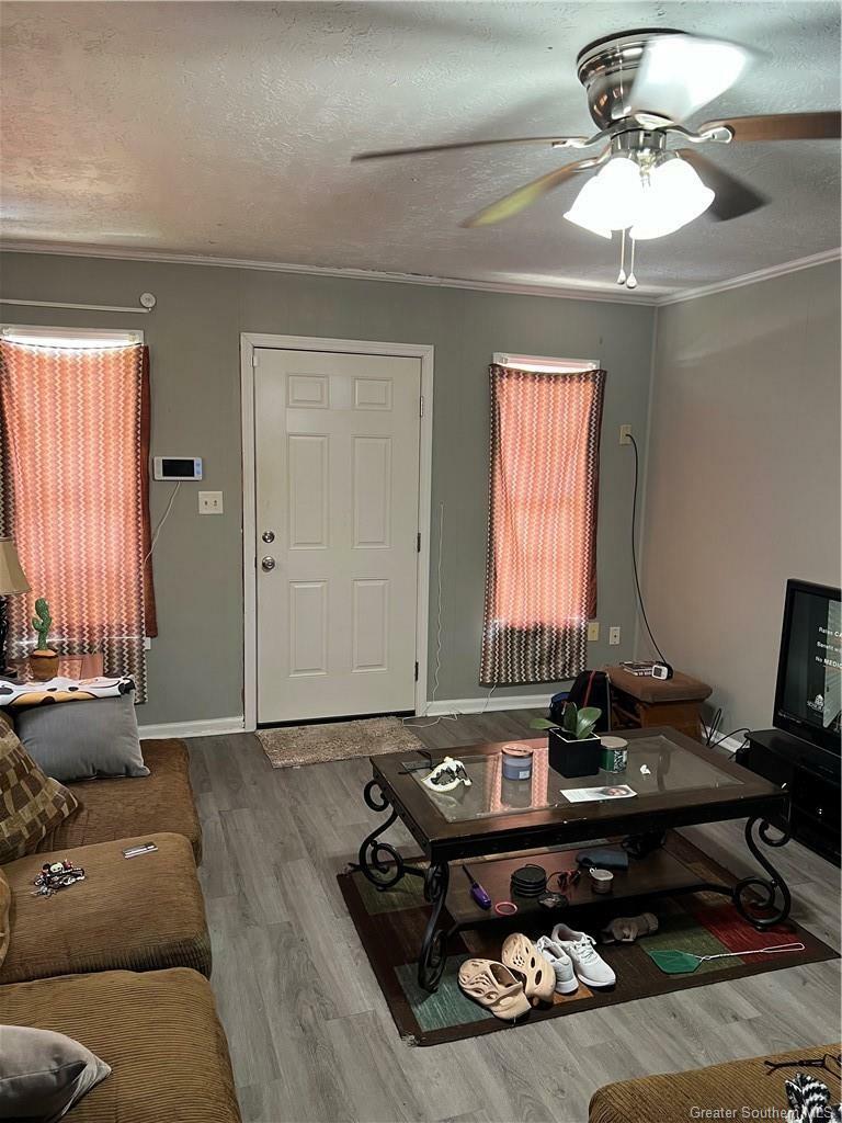 Property Photo: 701 16th Street LA 70601