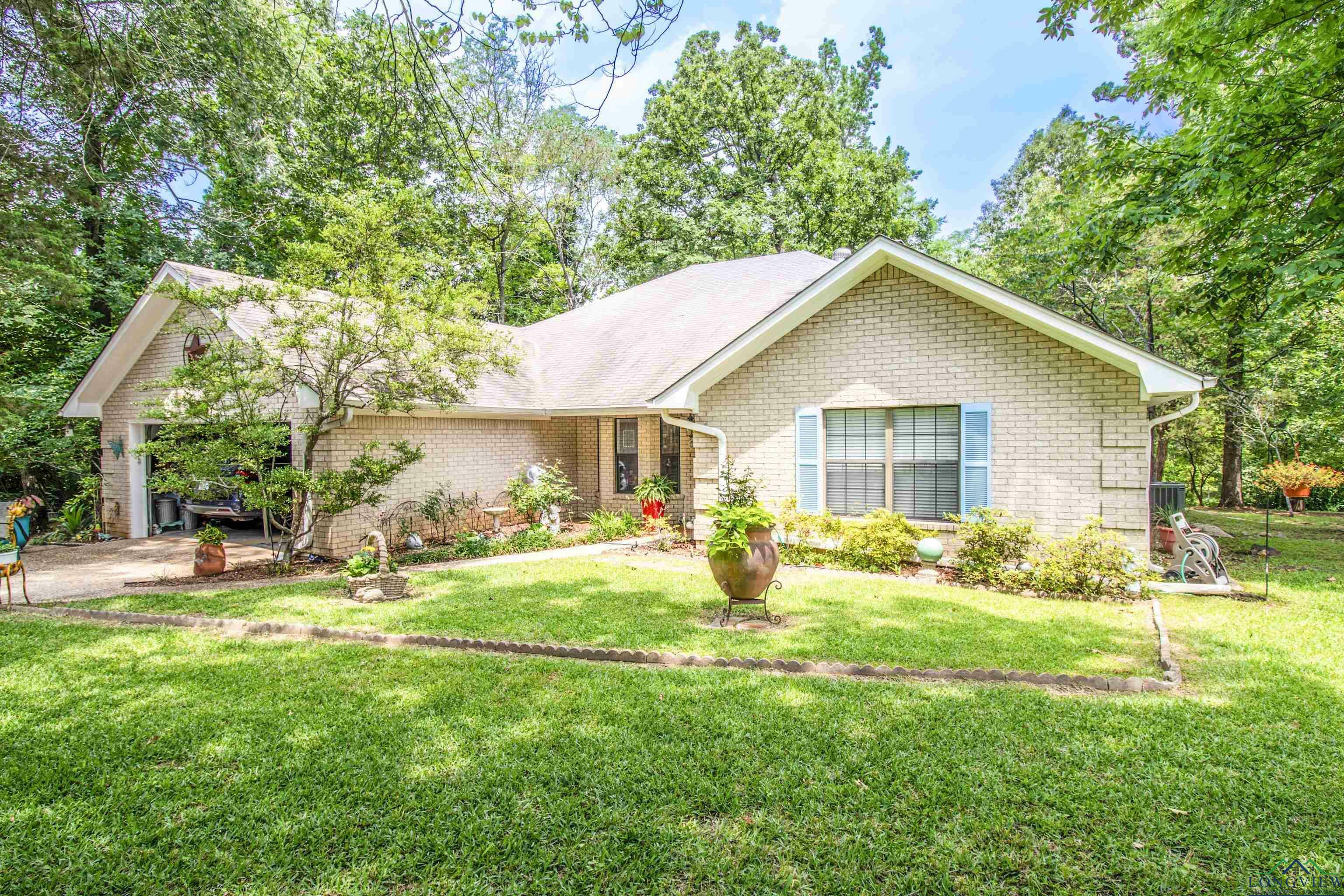 Property Photo: 514 Buckeye Hill Rd TX 75661