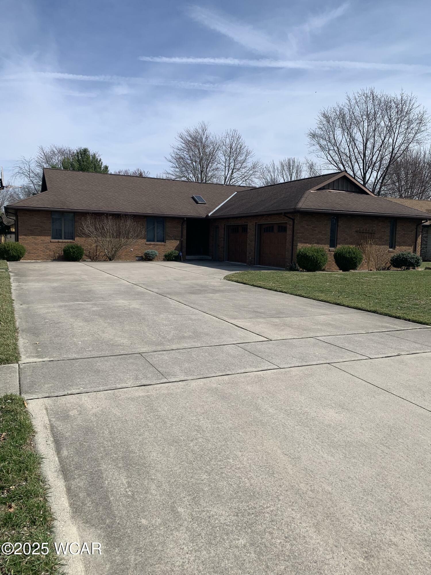 1300 Woodworth Dr Drive  Findlay OH 45840 photo