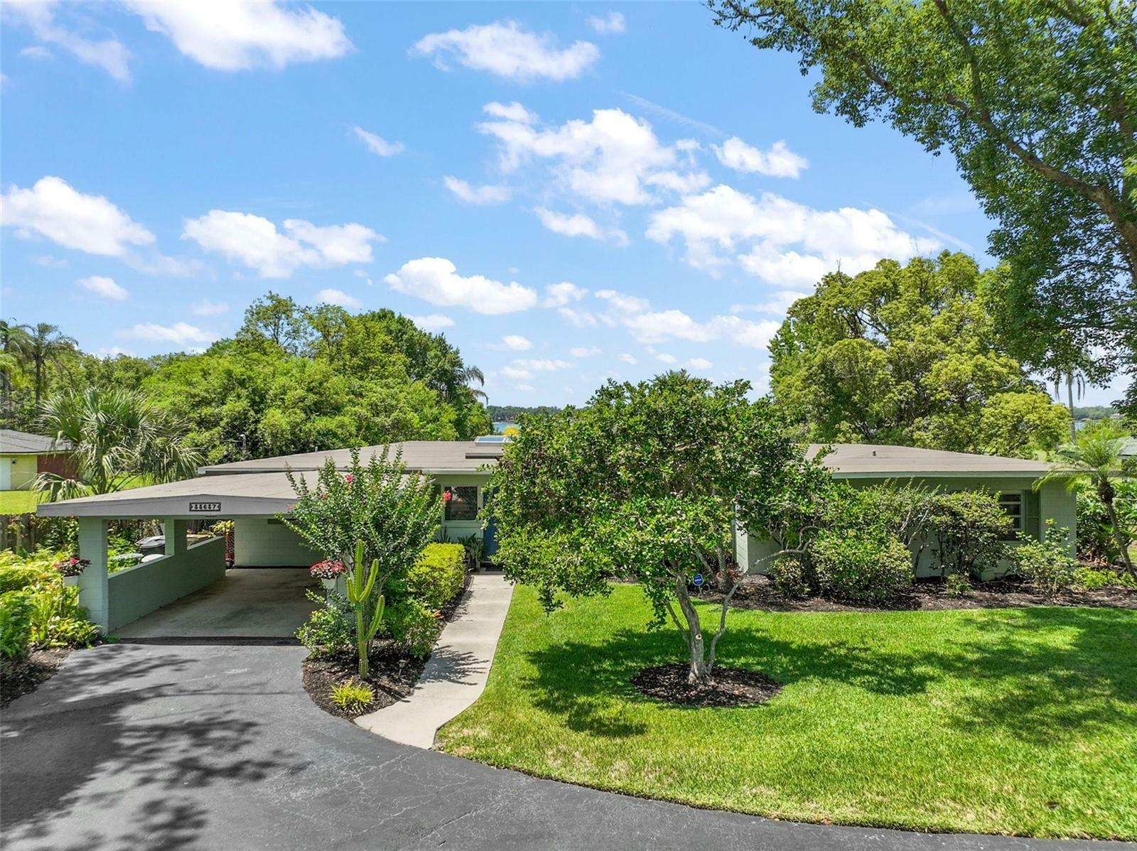 Property Photo: 33637 E Lake Joanna Drive FL 32736