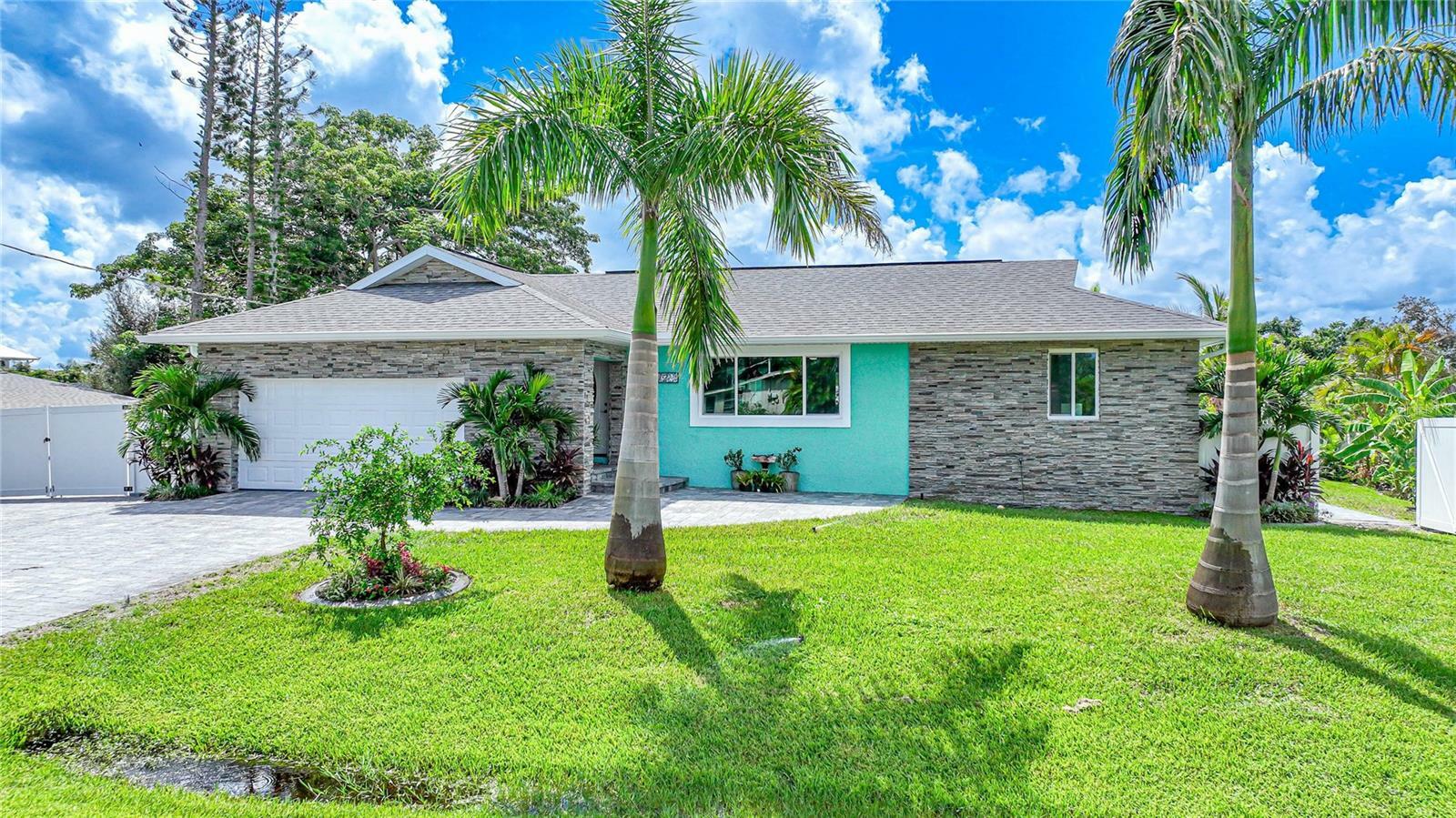 Property Photo: 192 Danforth Drive S FL 33980