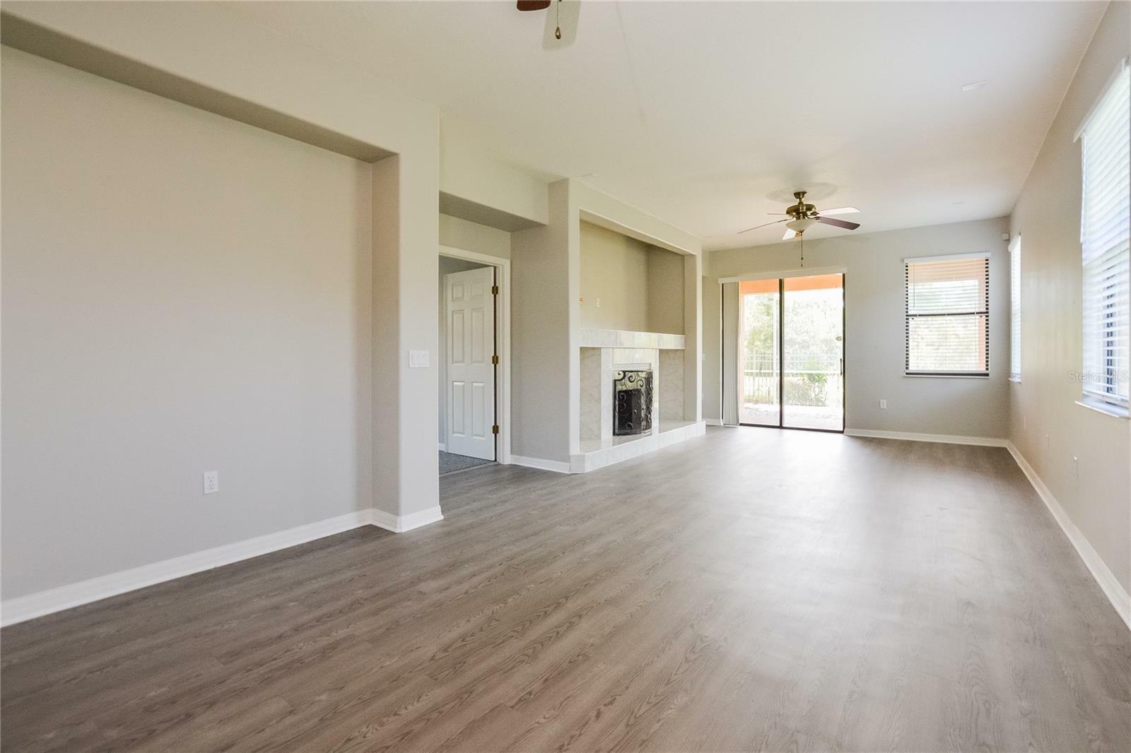 Property Photo: 1405 Harbor Ridge Drive FL 34759