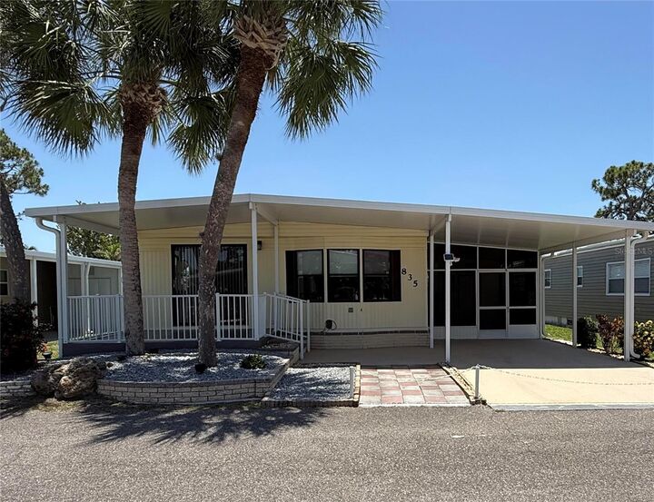 Property Photo:  2100 Kings Highway 835  FL 33980 