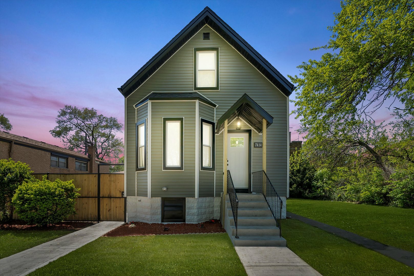 Property Photo: 7414 S Aberdeen Street IL 60621
