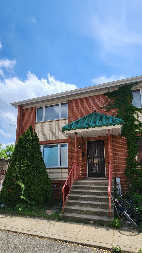 Property Photo: 2338 S Canal Street H IL 60616