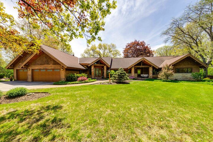 25909 W Sunset Road  Barrington IL 60010 photo