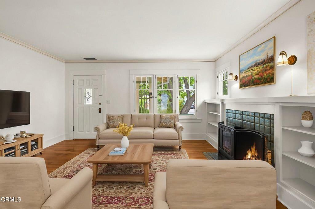 Property Photo: 1712 N El Molino Avenue CA 91104