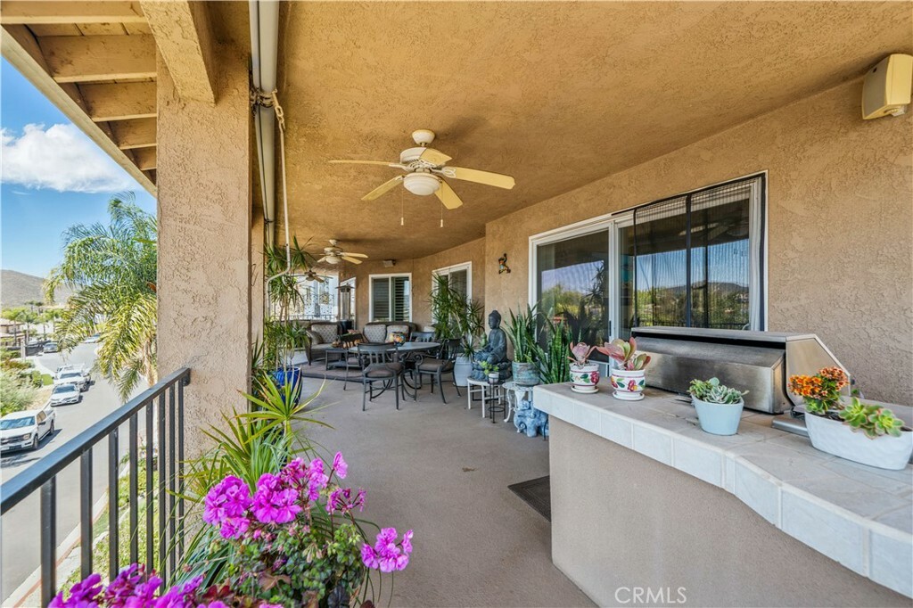 Property Photo: 22299 San Joaquin Dr West CA 92587