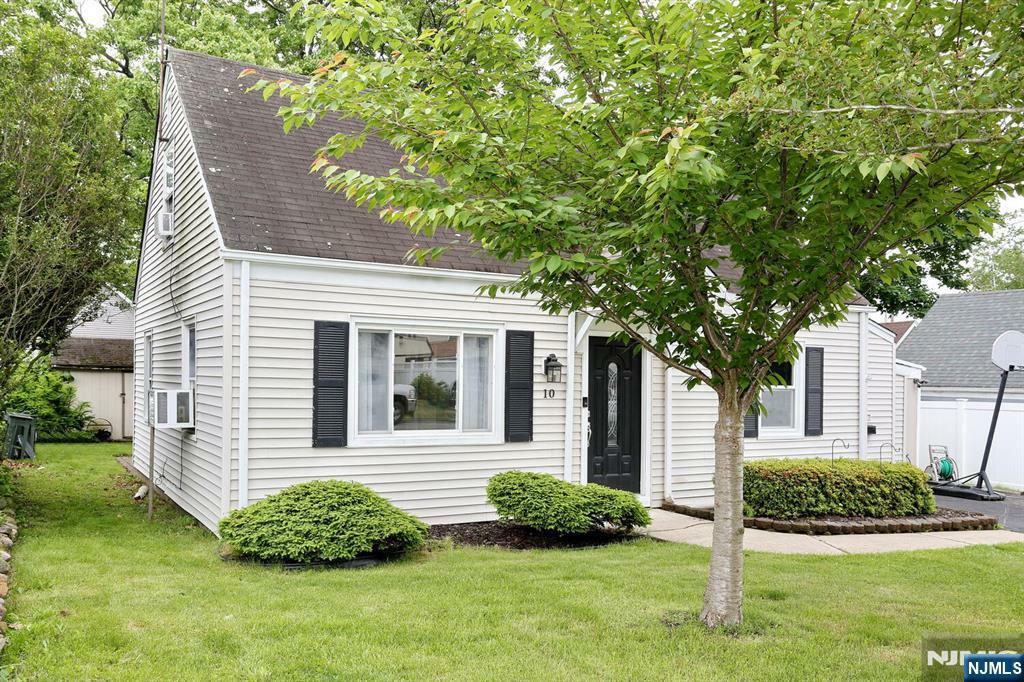 Property Photo: 10 Lynne NJ 07506