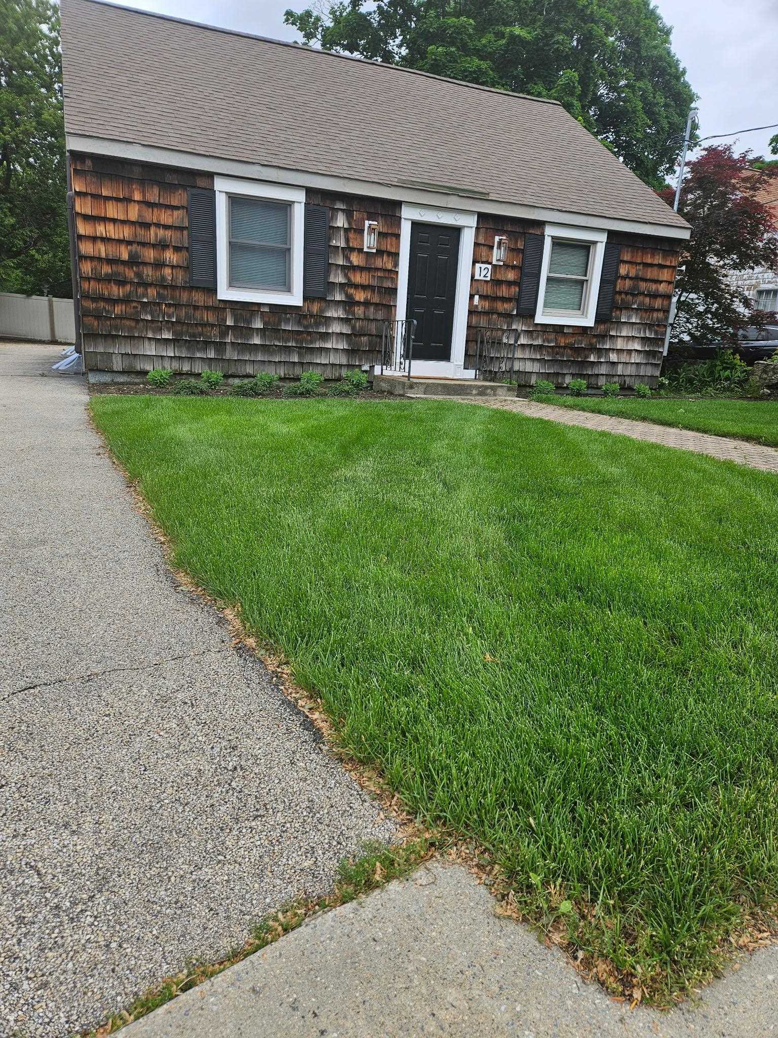 Property Photo: 12 Taylor Street NH 03060