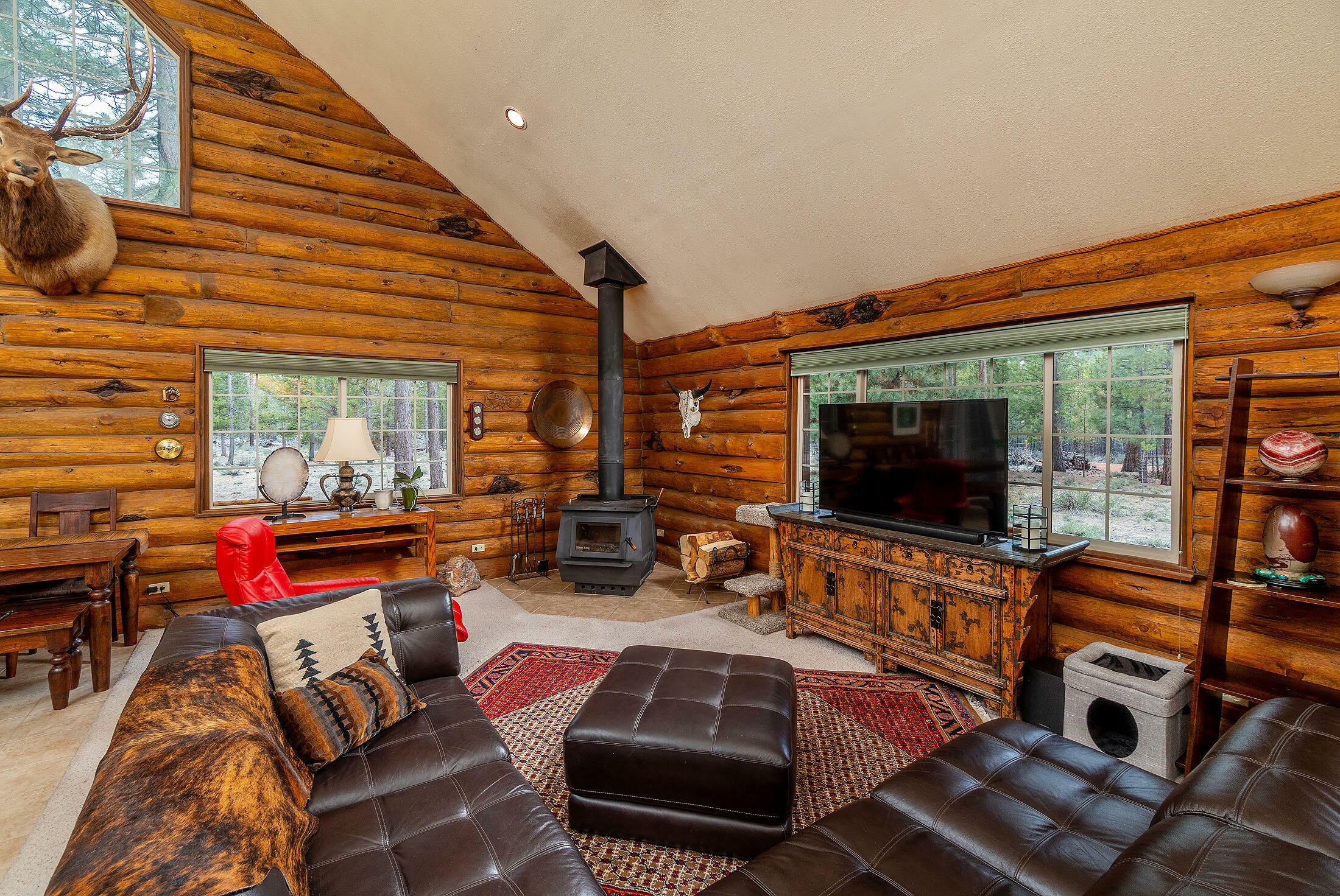 Property Photo: 153526 Twilla Court OR 97739