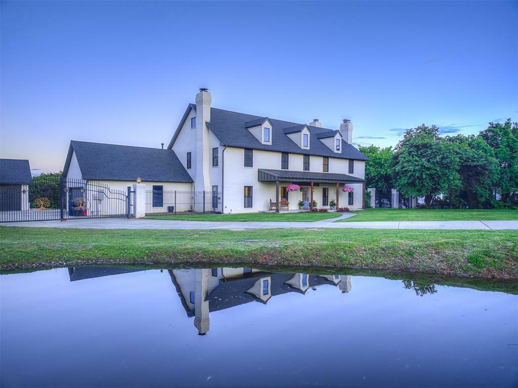 Property Photo: 13500 Three Oaks Drive OK 73049