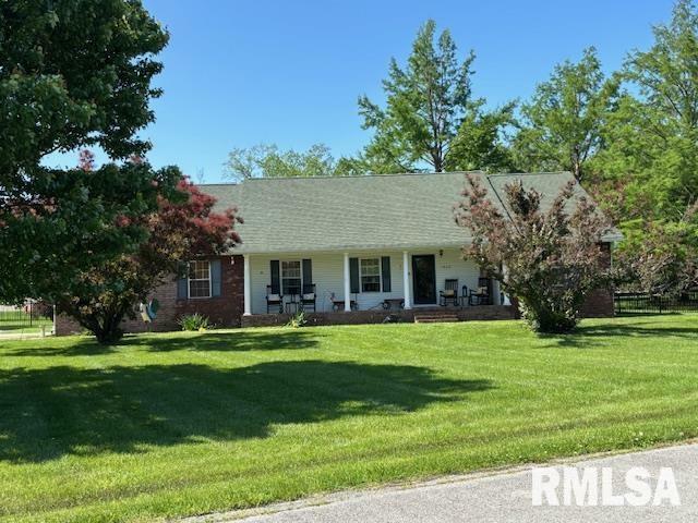 Property Photo: 1500 Saint Andrews Place IL 62948