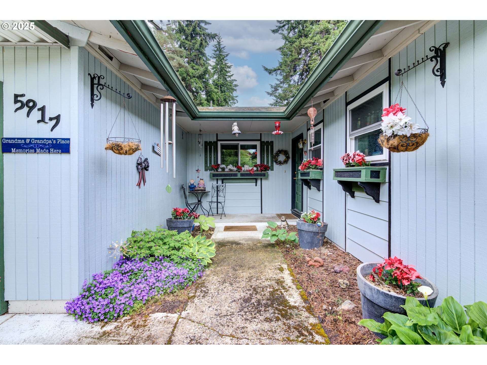 Property Photo: 5917 NE 47th St WA 98661