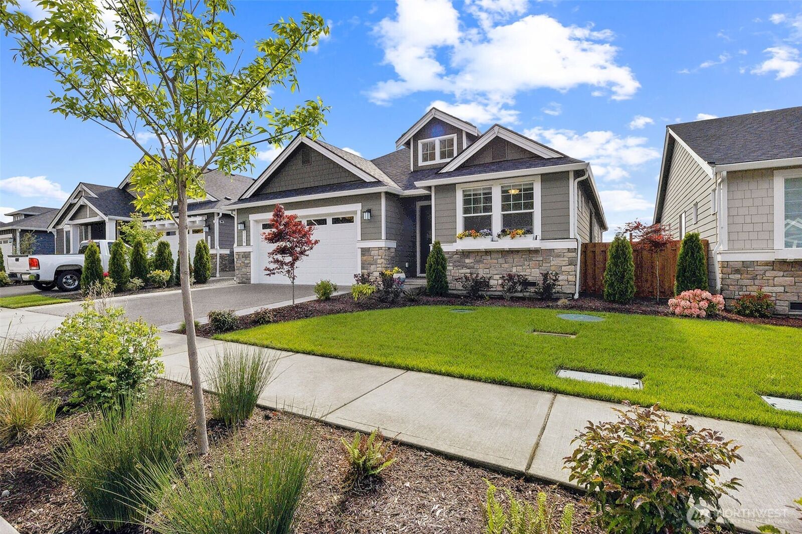 Property Photo:  3110  Arrowroot Loop SE  WA 98513 