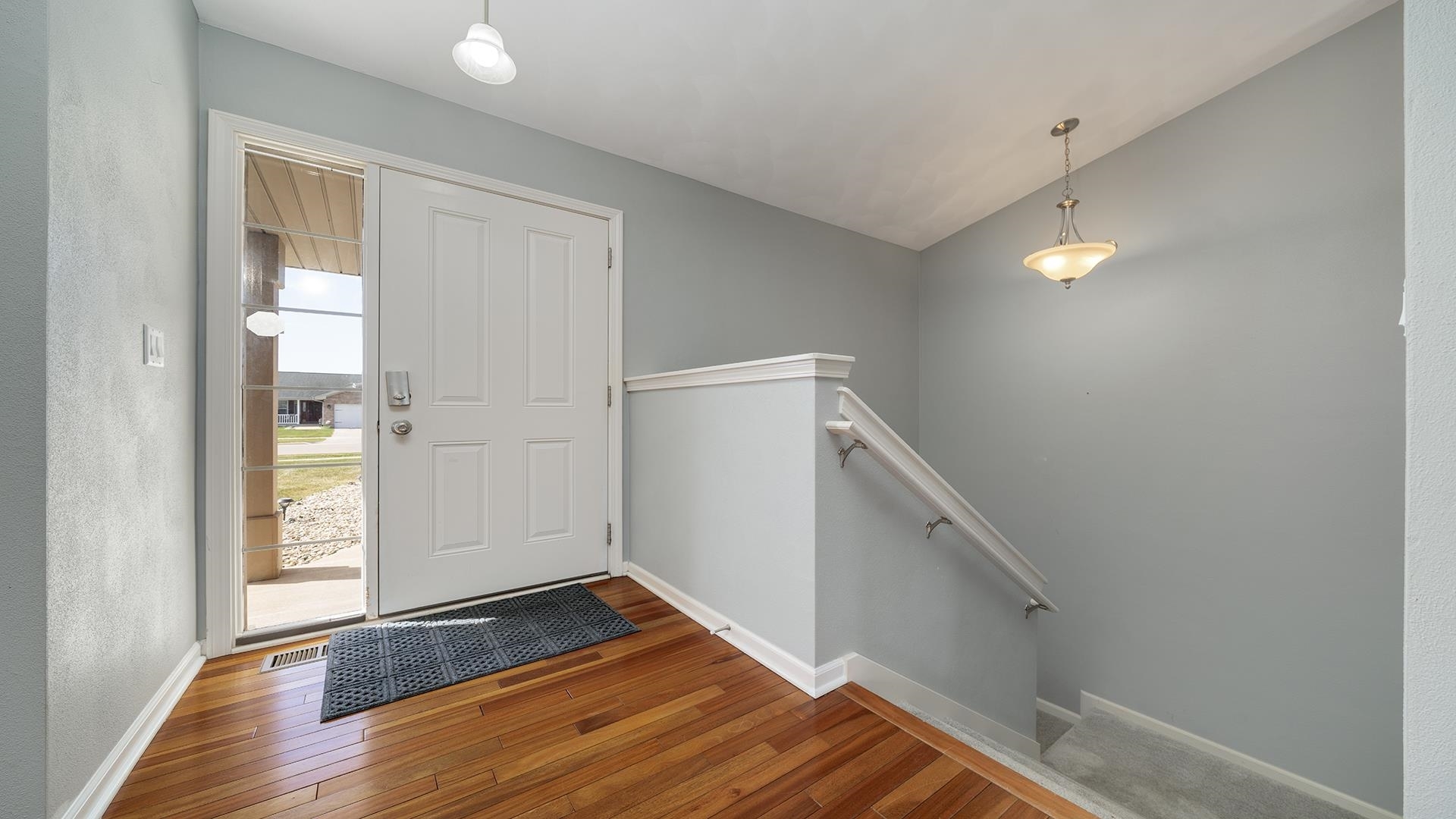 Property Photo: 4630 Glen Echo Way IL 61072