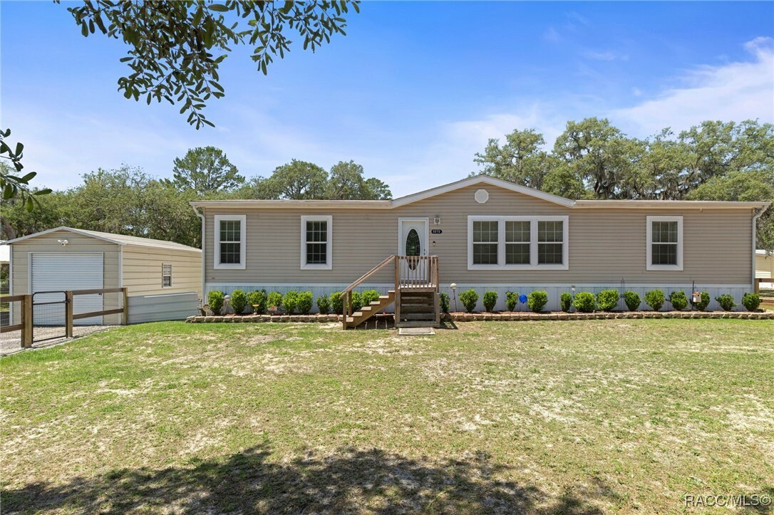 Property Photo: 5272 N Western Drive FL 34442
