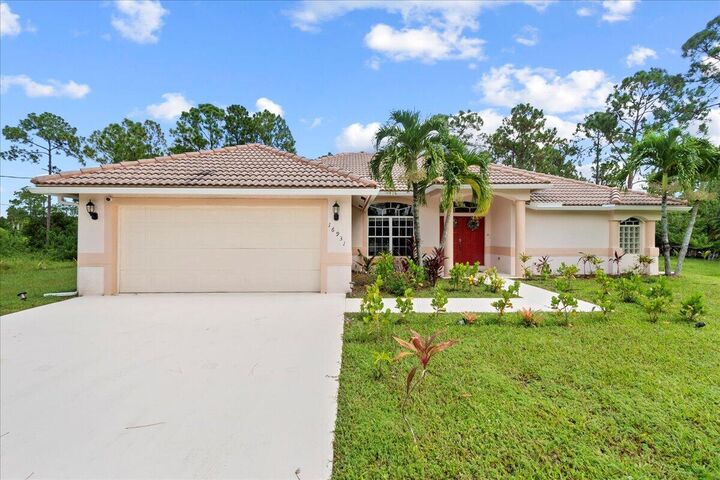 Property Photo: 16931 N 78th Road N FL 33470