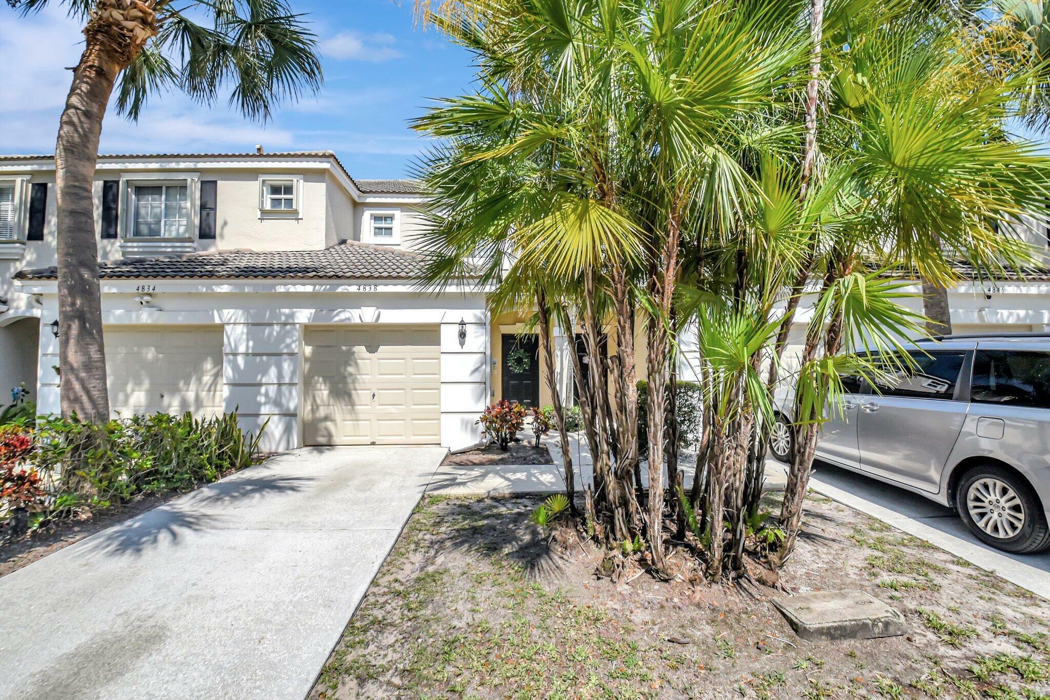 Property Photo: 4838 Palmbrooke Circle FL 33417