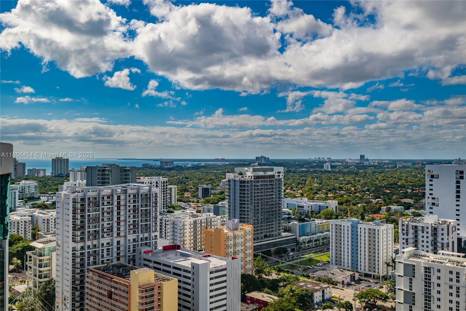 Property Photo: 88 SW 7th St 2504 FL 33130
