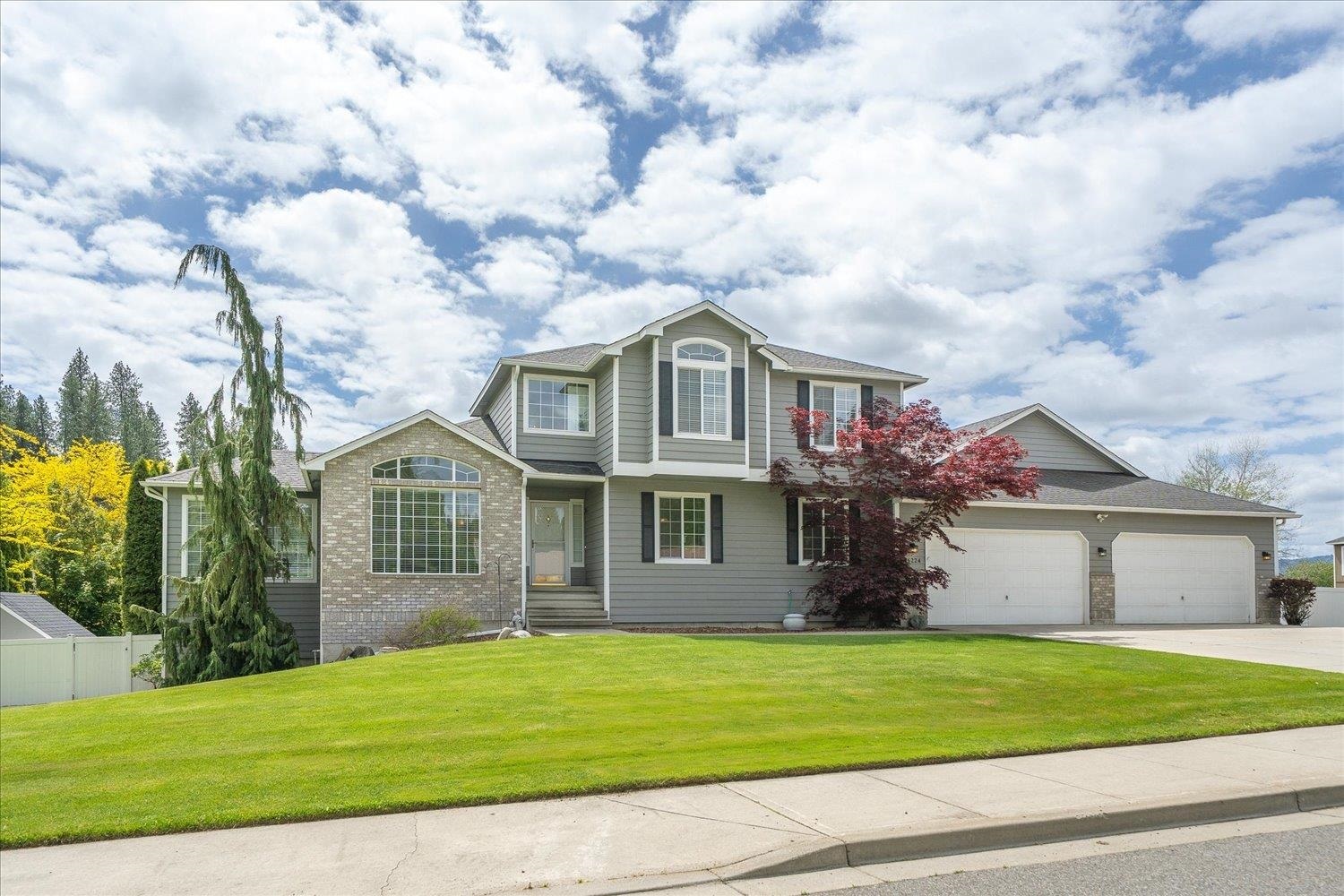 Property Photo: 16224 E 16 Ave WA 99037