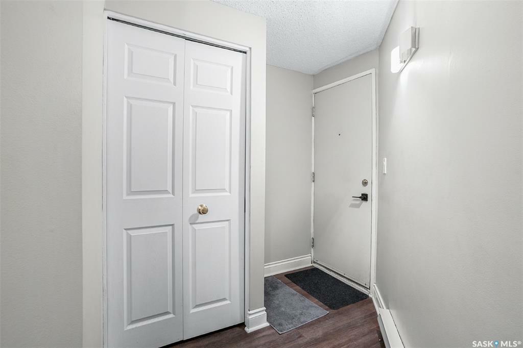 Property Photo: 114 Clarence Avenue S 211 SK S7N 1H1