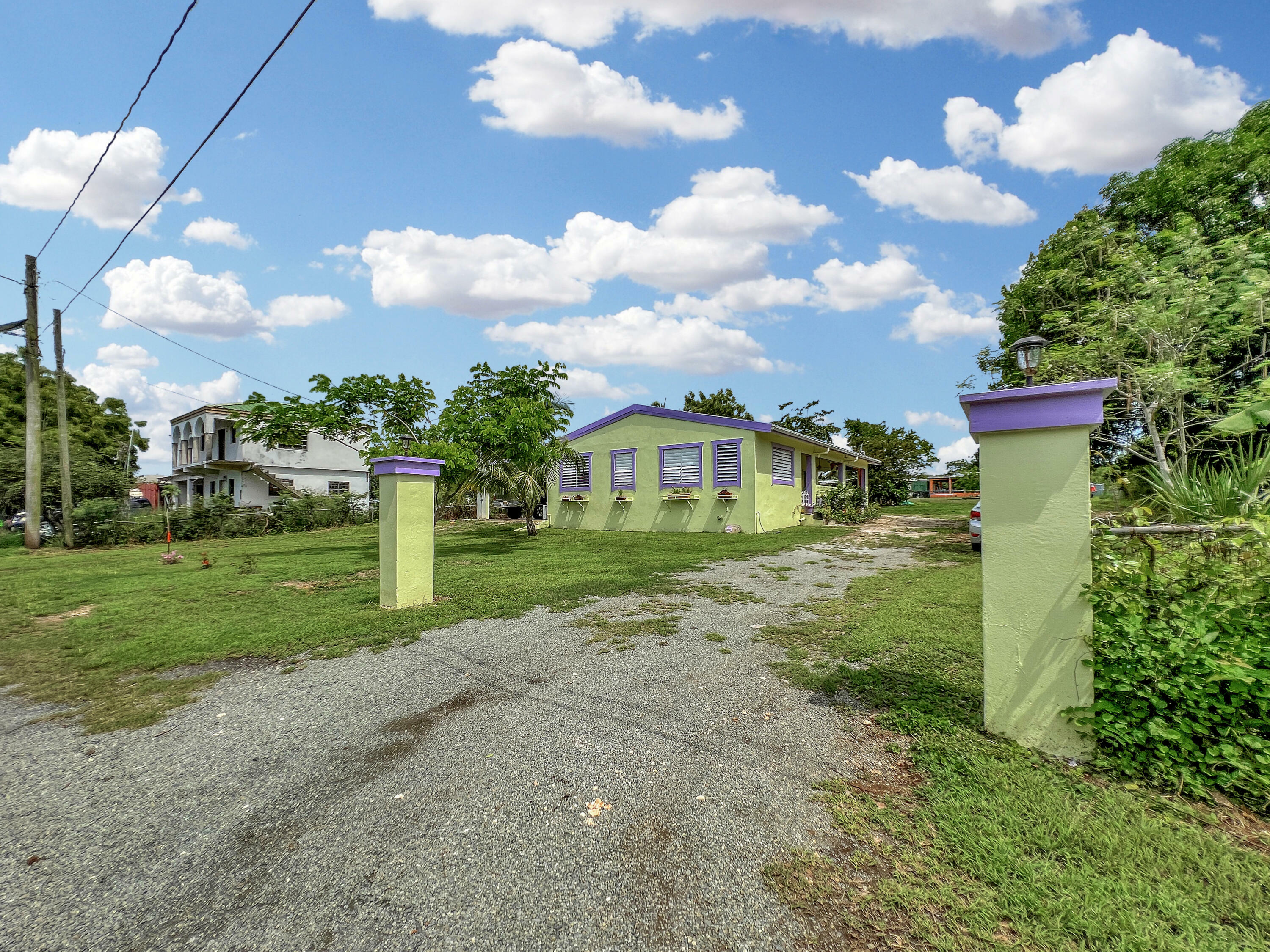 Property Photo: 5 Stoney Ground We VI 00840