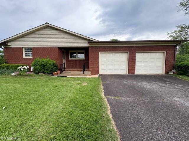 Property Photo: 6364 Boone Trail NC 28651