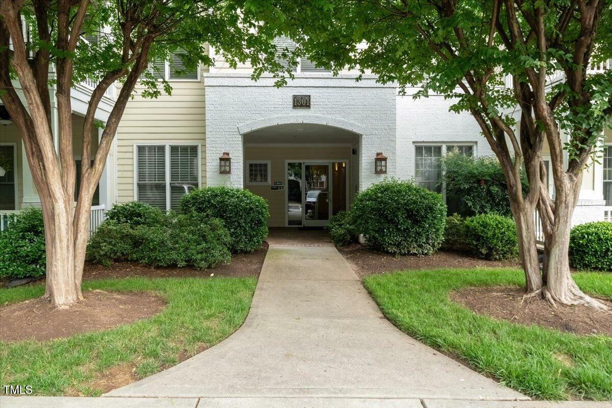Property Photo: 1301 Durlain Drive 103 NC 27614