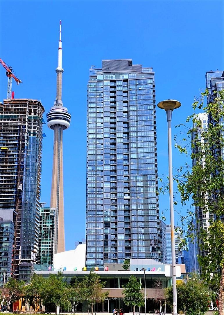 Property Photo: 15 Fort York Boulevard 1802 ON M5V 3Y4