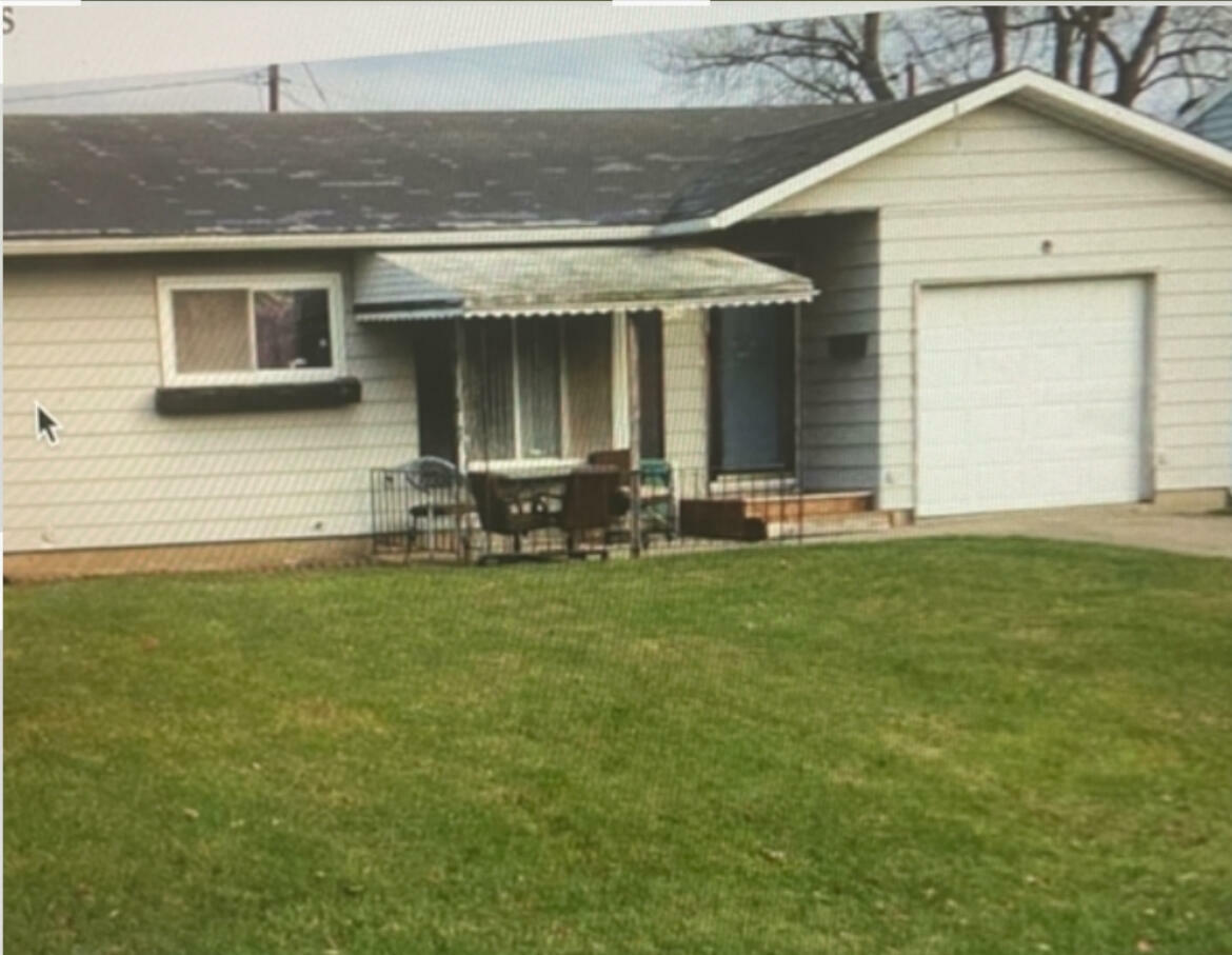 Property Photo: 406 Monaco Drive OH 45506