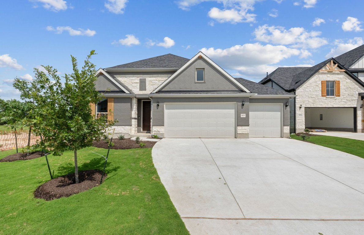 Property Photo: 16616 Aminia Avenue TX 78660