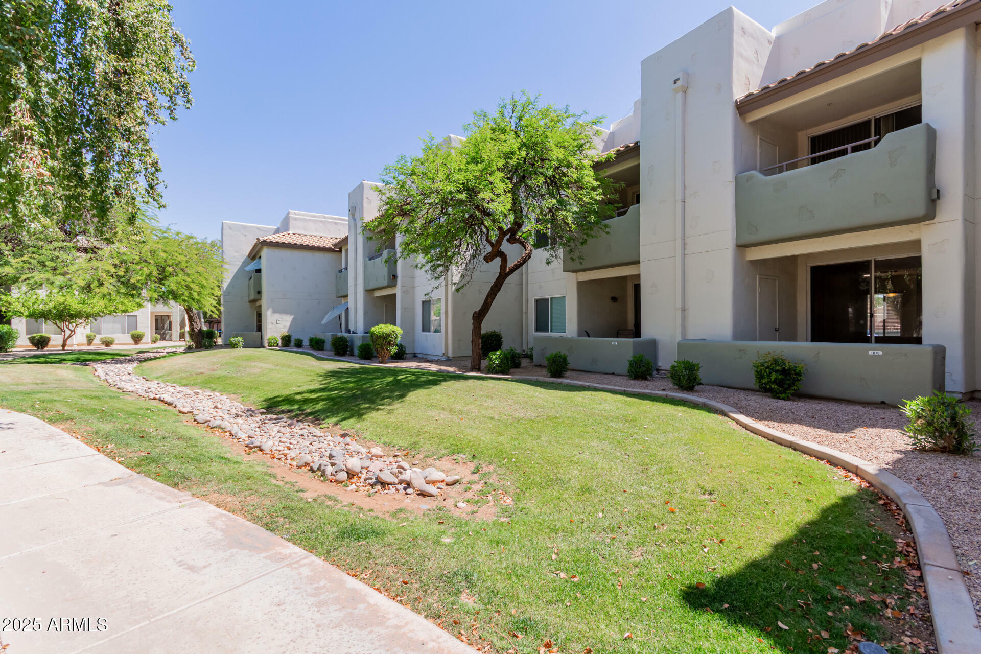 Property Photo: 1825 W Ray Road 1070 AZ 85224