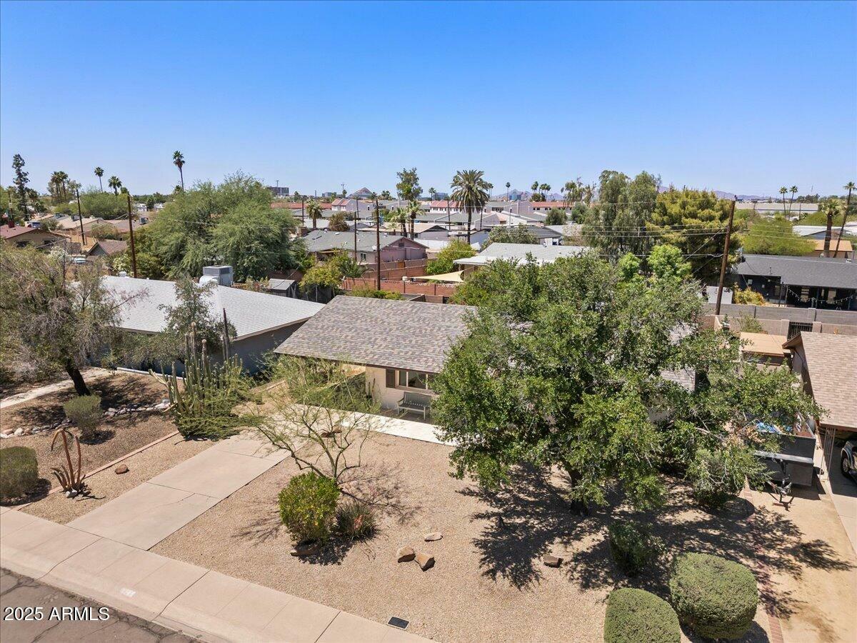 Property Photo: 1922 E Concorda Drive AZ 85282