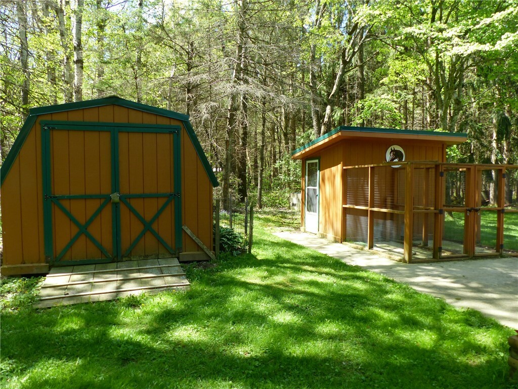 Property Photo:  2693 Pulver Rd Road  NY 14418 