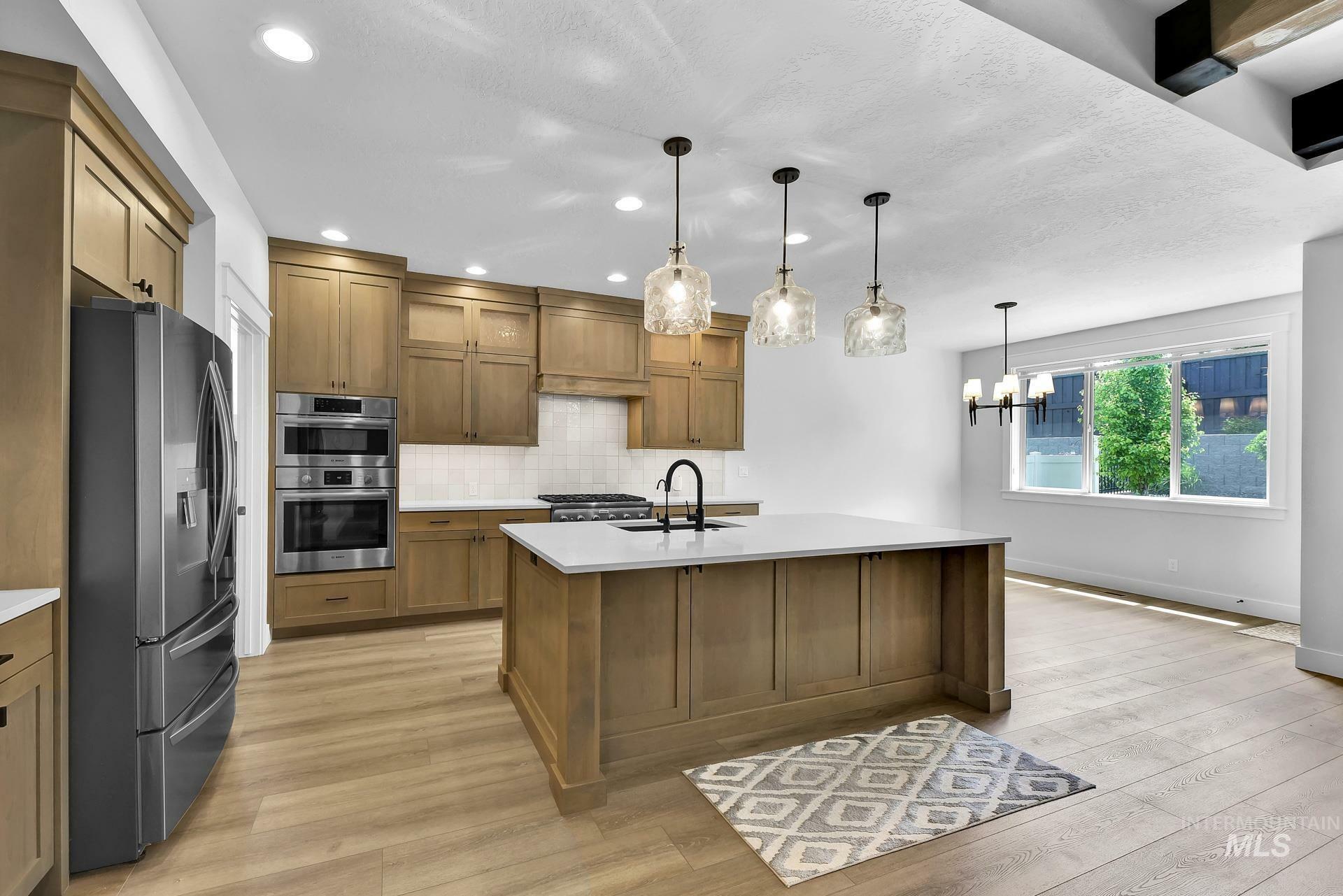 Property Photo: 2499 E Berghan Ln ID 83642