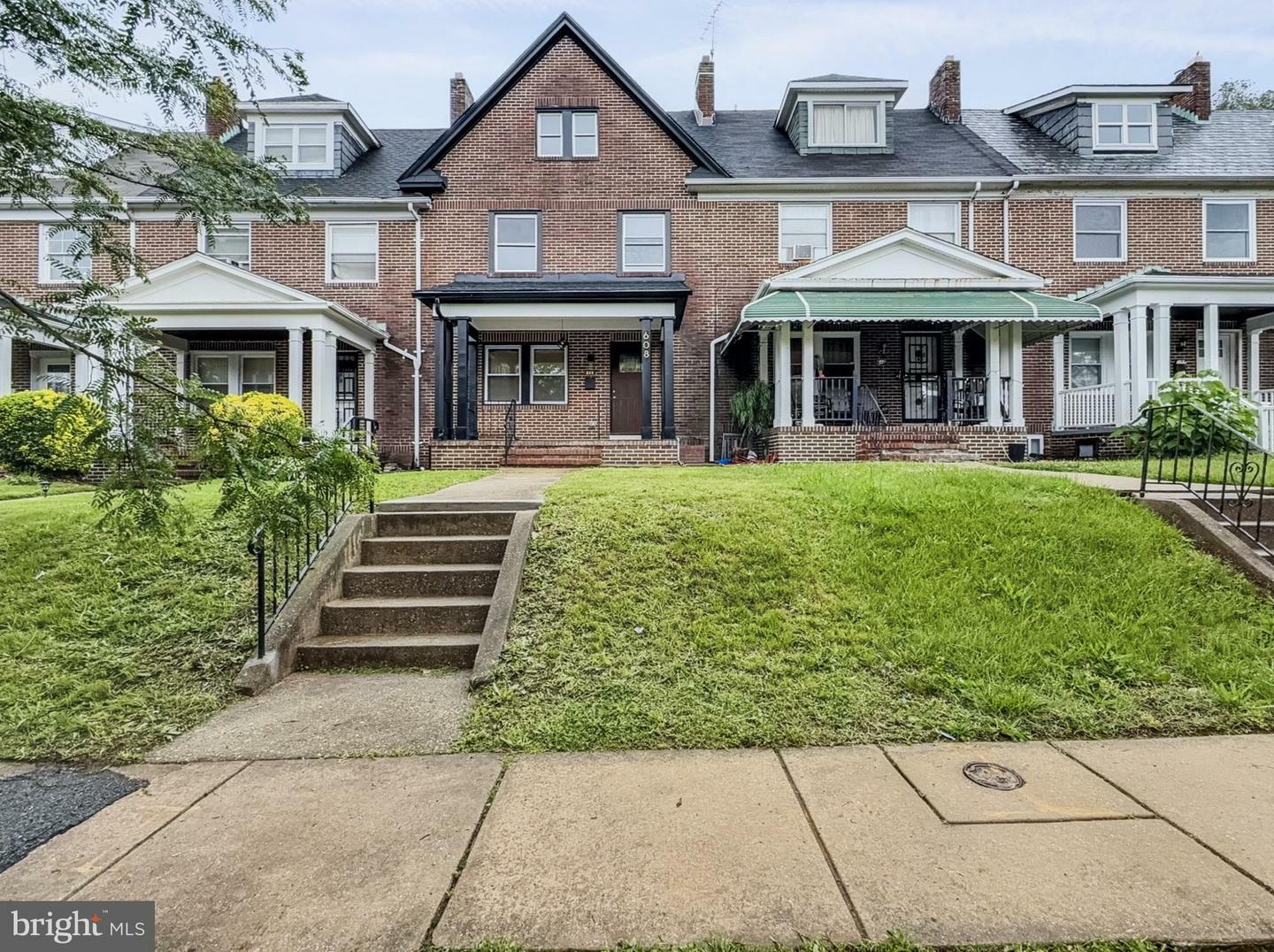 Property Photo: 608 Wildwood Parkway MD 21229