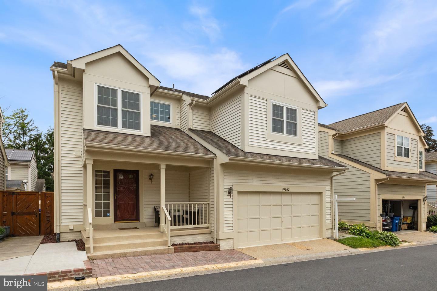 Property Photo: 19902 Halfpenny Place MD 20886