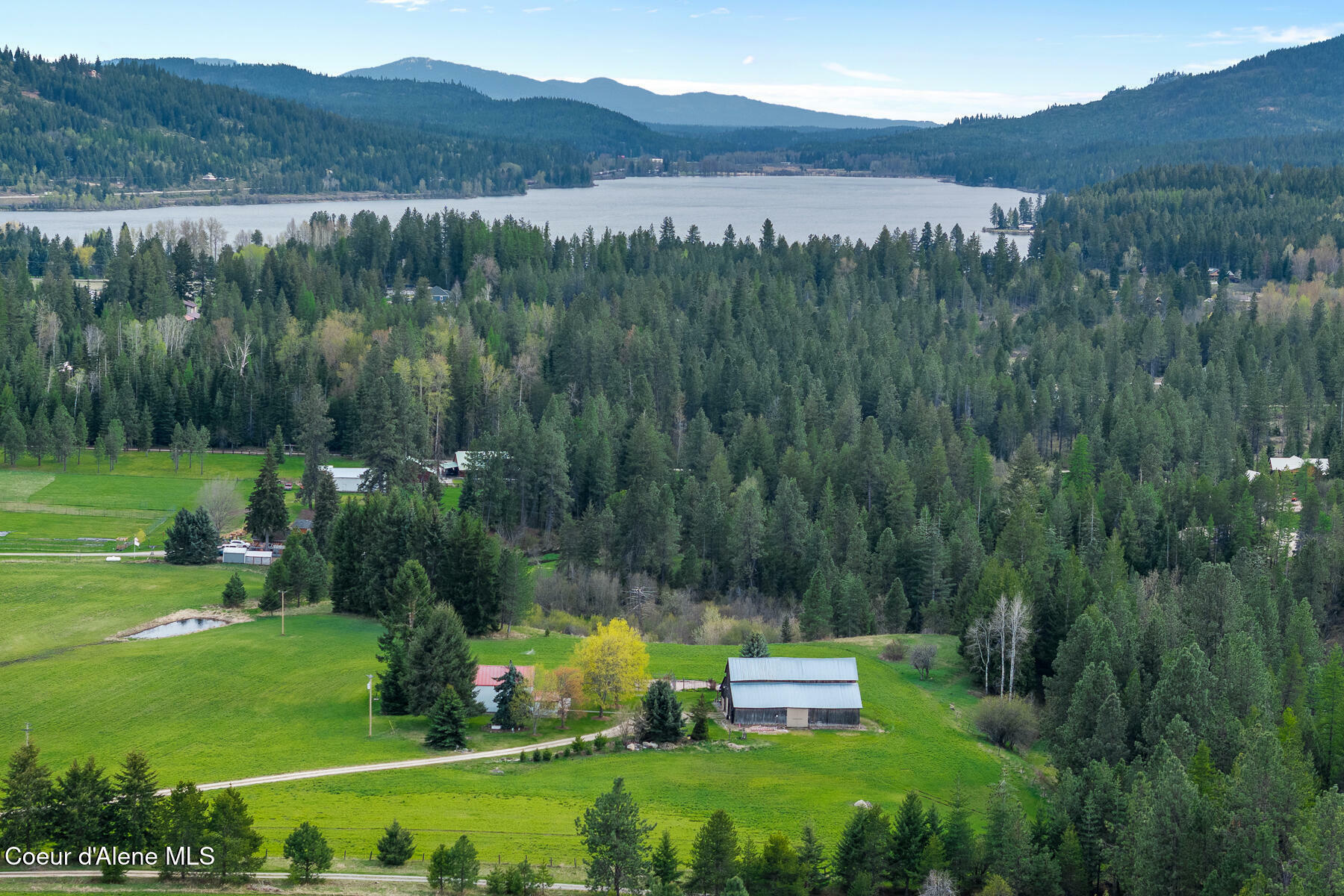 Property Photo: 260 Hidden Creek Rd ID 83860
