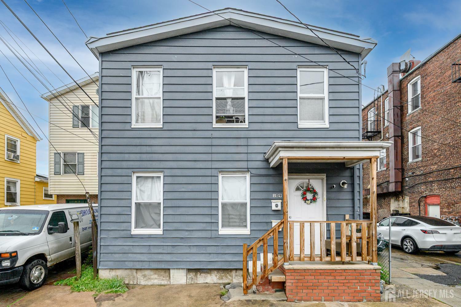 109 Washington Street  Perth Amboy NJ 08861 photo