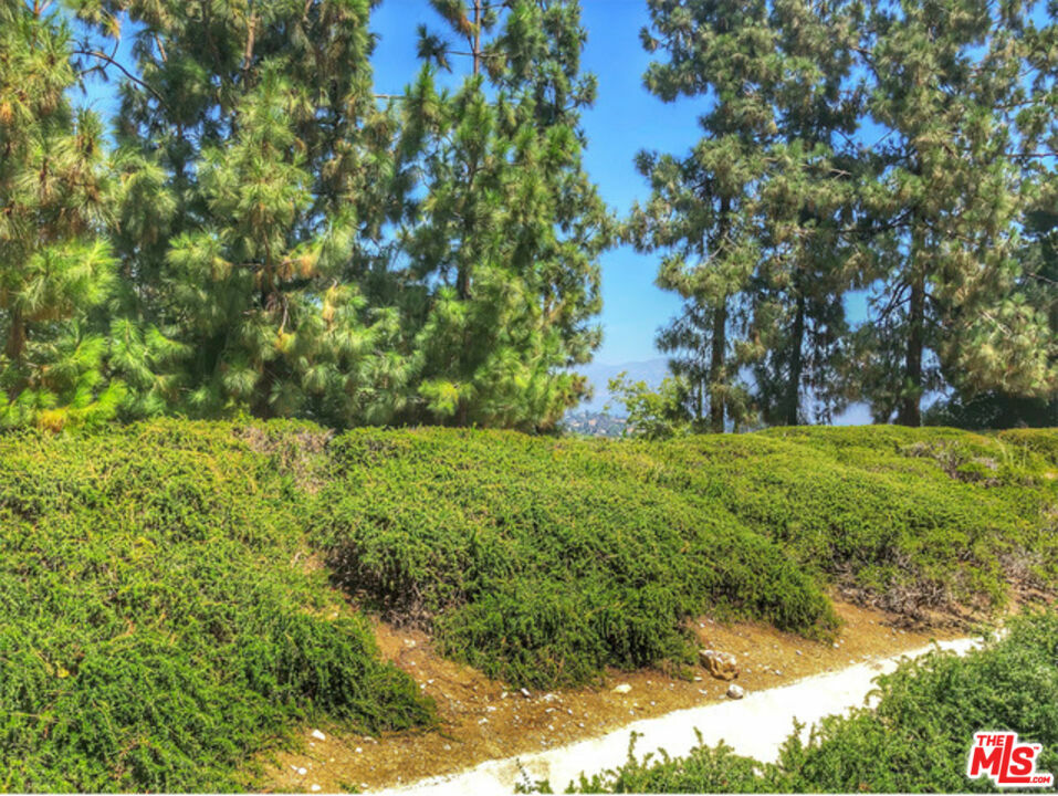 Property Photo: 4589 Via Marisol CA 90042