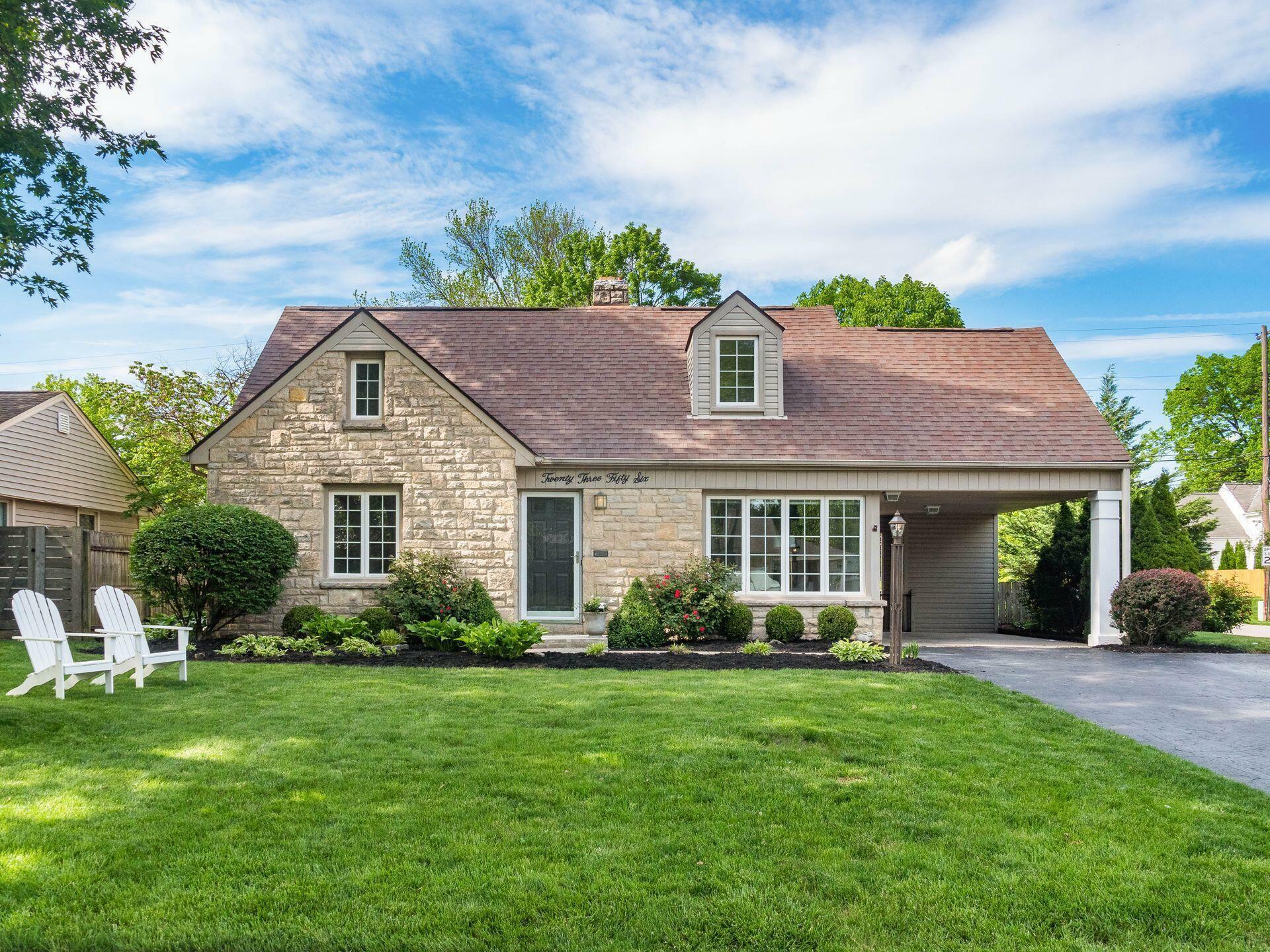 2356 Swansea Road  Columbus OH 43221 photo