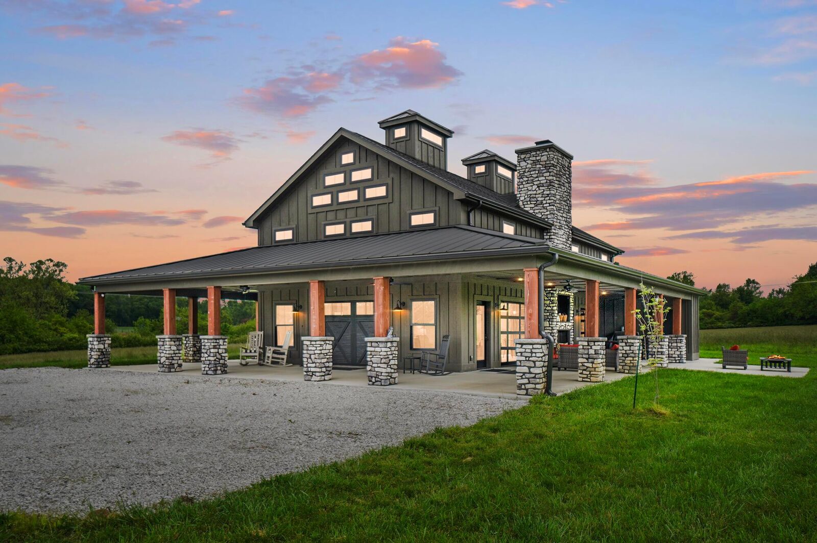 Property Photo:  1400 Hayes Road  OH 43023 