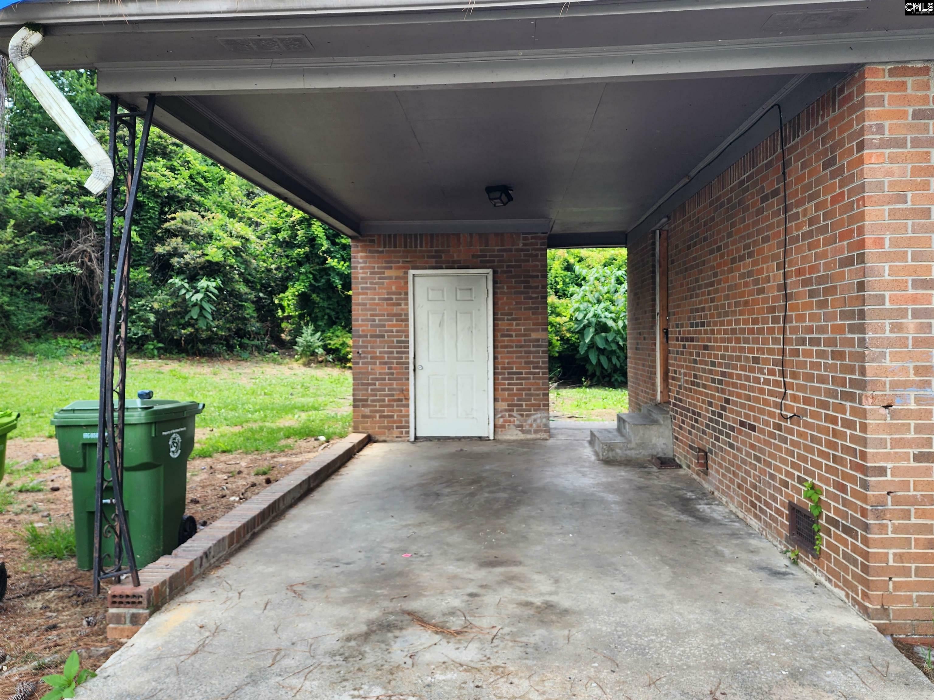Property Photo:  425 Dutch  SC 29063 