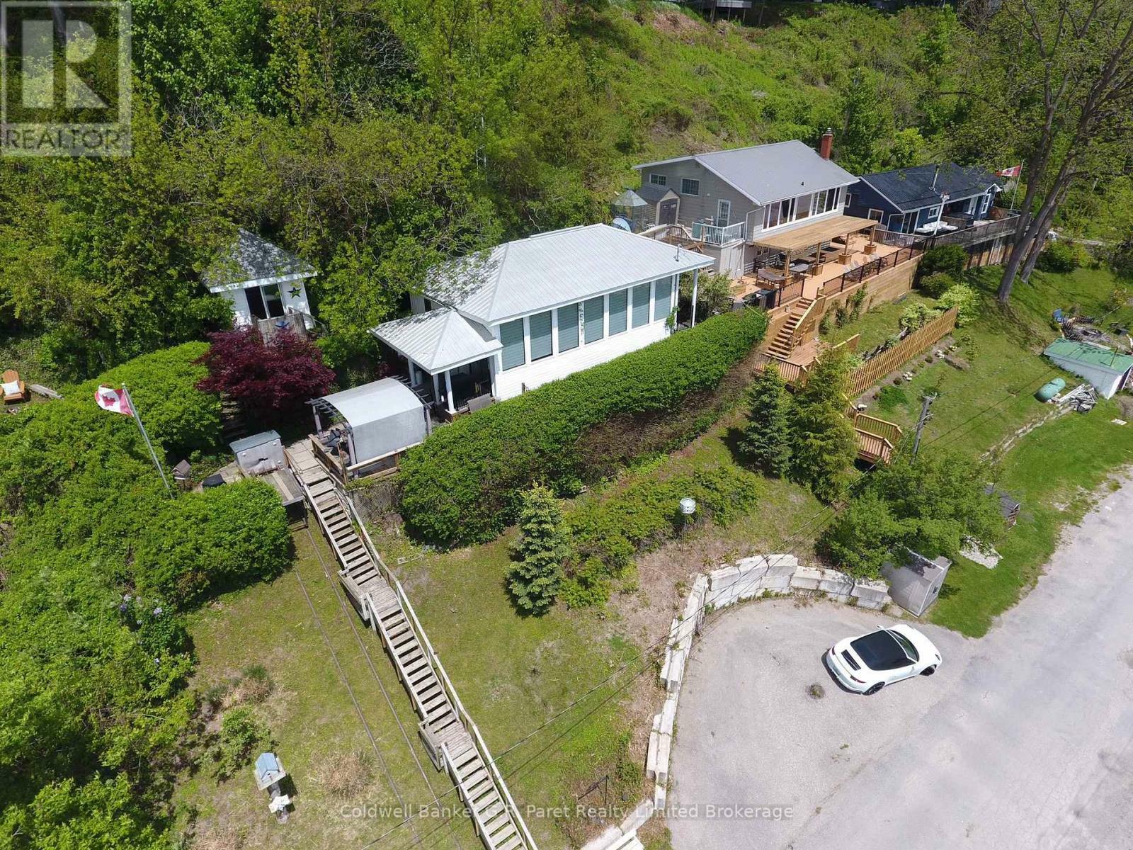 Photo de la propriété:  61 Bluewater Avenue  ON N0E 1P0 