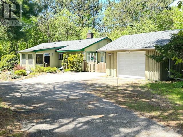 Photo de la propriété: 45 Isabella Street ON P2A 1M4