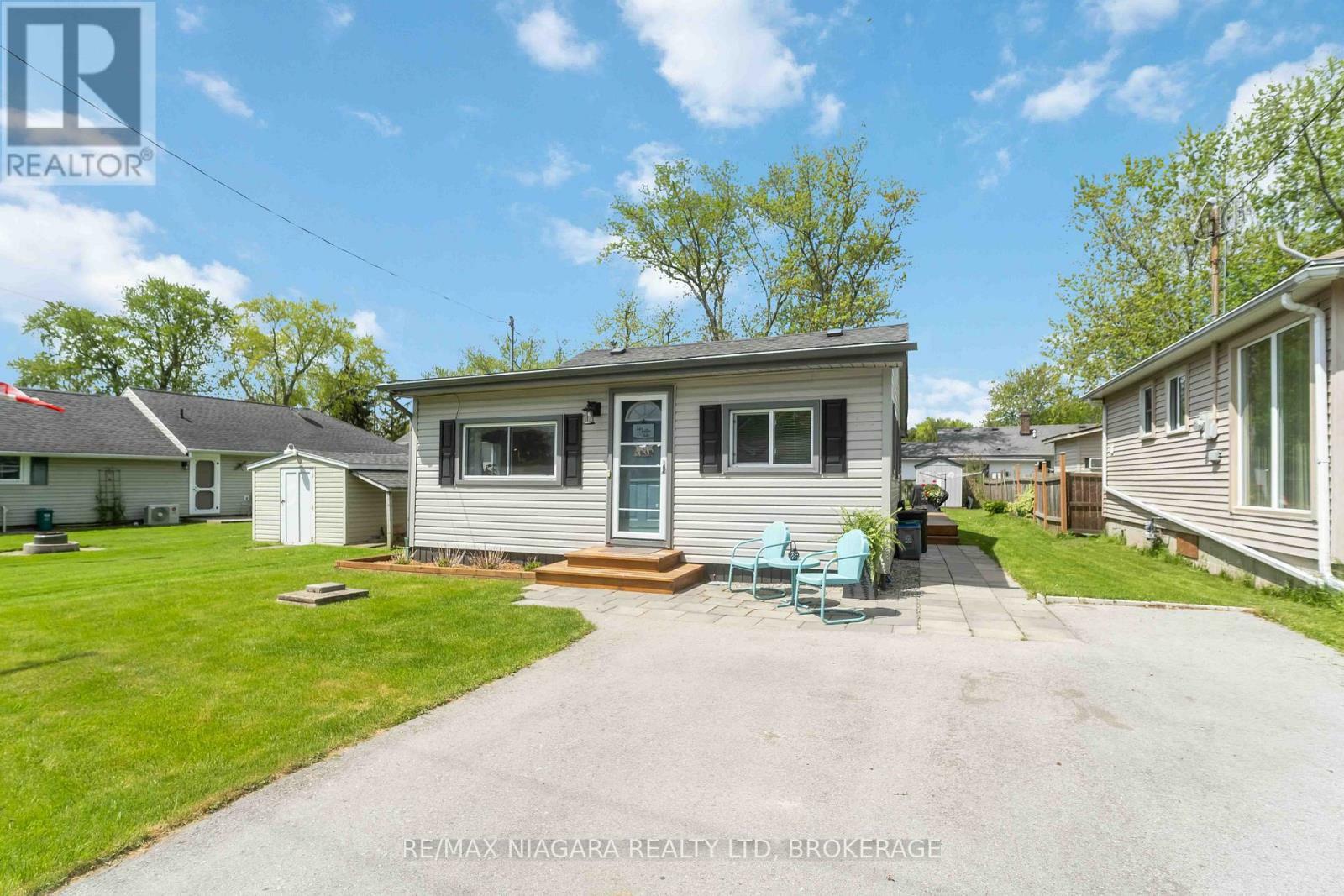 Property Photo: 11110 Desiree Street ON L0S 1V0