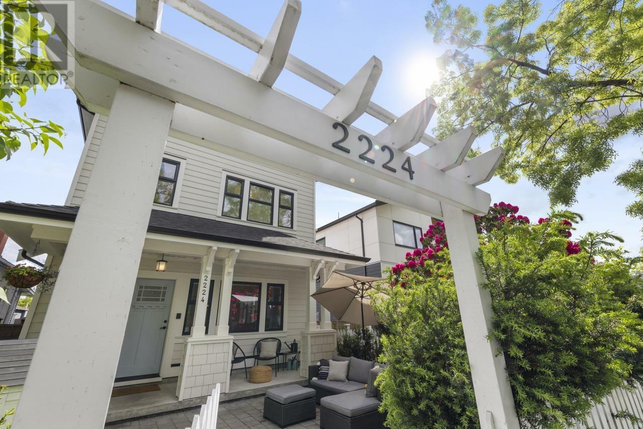 Property Photo: 2224 East 10th Avenue BC V5N 1Y2